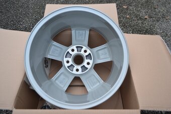 Nové ORIG.Alu kola R16,5x112 Š.Octavia III+ facelift,+Oct.IV - 10
