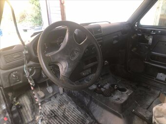 Lada Niva 1,7 havarované vozidlo,Urban - 10