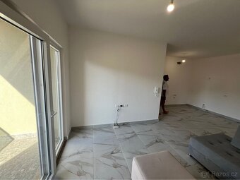 Prodej bytu 2+kk, 75 m², Golem, Albánie, 125.000,-€ - 10