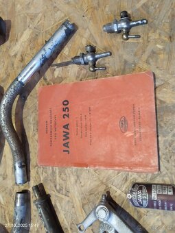 Jawa pérák komunista 250 a 350 - 10