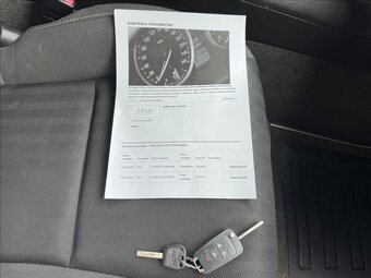 Prodáme Chevrolet Camaro 3,6 V6,241kW - 10