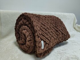 Pletená deka pro dospělé hnědá - 10