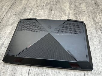 17.3” HERNÍ NOTEBOK HP OMEN– i5, GTX, SSD+HDD - 10