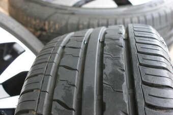 Bicolor tubine krasna alu kola origo Ford R17 a letni pneu - 10
