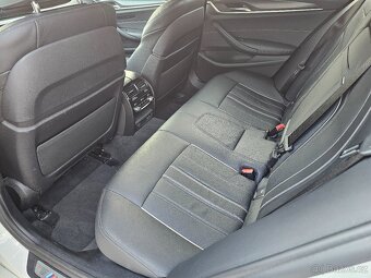 BMW Řada 5, 530d xDrive - 10