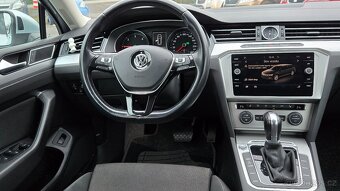 VW PASSAT 2.0TDI DSG COMFORTLINE 140KW - 10