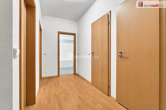 Prodej bytu 2+kk s balkonem Praha Vladycká - 10