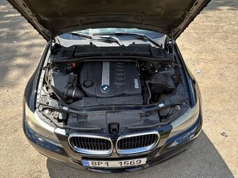 BMW E90 330d - 10