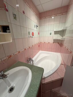 Pronájem prostorného bytu 4+1, 79 m² – Hroznětín - 10