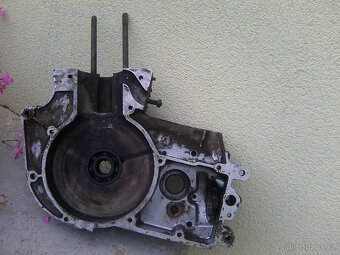 Jawa 250 Pérák František Janeček - ND:nádrž,kryty motoru.... - 10