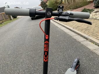 Elektrokoloběžka AERIUM AOVO PRO černá - 10