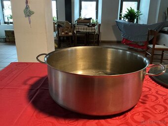 Nerezové hrnce - 10