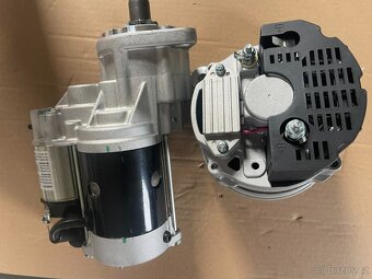 Prodám traktor Belorus 320 a ND díly na Belorus 320 - 10