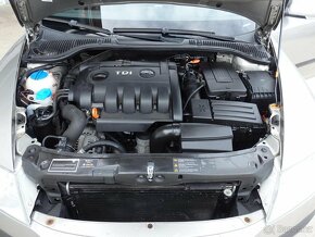ŠKODA OCTAVIA 2 KOMBI 1.9 TDI DPF ROK 2009 SERVISKA PĚKNÁ - 10