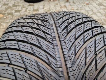 5x112 r19 kola bmw m5 disky alu 19 BMW M5 elektrony 285 40 - 10