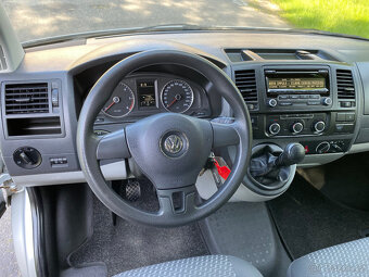 VW Transporter 2.0 tdi 103 kw,8 míst,serviska,1.maj. - 10