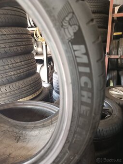 235/40r18 zánovní Michelin - 10