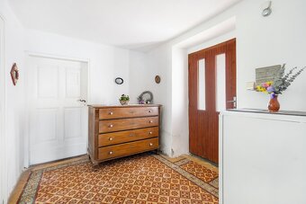 Prodej zemědělské usedlosti 758 m², pozemek 4 530 m² - 10