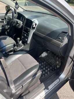 Chevrolet Captiva 2.0 CDTI - 10