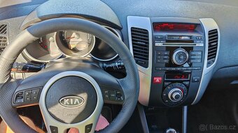 Kia Venga 1,4 CRDi - 10