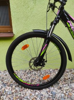 Značkové dívčí (dámské) kolo Rock Machine 27,5"/14" DISC - 10