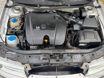 Škoda Octavia Tour 1.6 75kw - 10