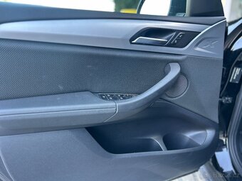 BMW X3 2.0 xDrive 140kW NEHAVAROVANÉ VOZIDLO - 10