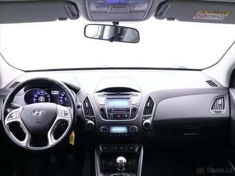 Hyundai ix35 2,0 GDI 122kW 4WD CZ Trikolor (2013) - 10