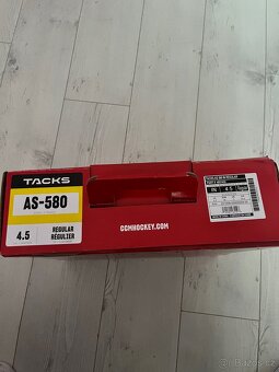 CCM TACKS AS-580 VEĽKOSŤ 38 - 10