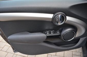 PRODÁM MINI COOPER ONE 1.5D 5-DVÉŘ NAVI,ALU,TEMPOMAT - 10