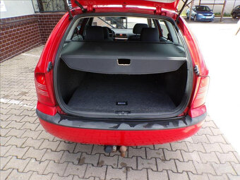 Škoda Octavia 2,0 i KLIMA,TAŽ.ZAŘ. - 10