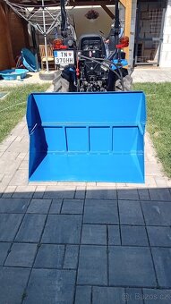 Transportní box hydraulicky sklápateľný za malotraktor - 10