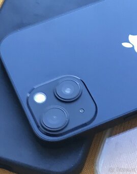 Apple Iphone 13 128GB tmavě modrý . Baterie 100% .. HEZKÝ - 10