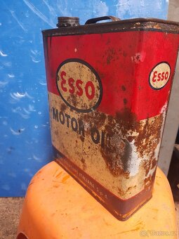 Plechovky od olejů - 10