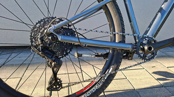 ROCKRIDER EXPL520 - 10