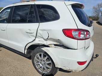 Hyundai Santa Fe 2.2 CRDI 145kw AWD automat 2010 - 10