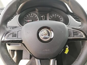 Škoda Octavia 3 1.6 tdi 81kw Green line 126 tis km - 10