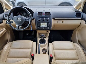 Volkswagen TOURAN 2,0TDI 103KW HIGHLINE - 10