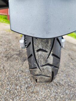 Suzuki DL 650 V-Strom - 10