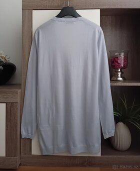 0039 Italy dámský luxusní lehký svetřík vel. S/M 100% vlna - 10