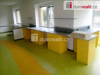 Pronájem komerčních prostor 172 m2, Praha 9 - Hloubětín - 10
