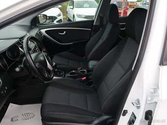 Hyundai i30 1.6CRDi,81kW,1majČR,Klima - 10