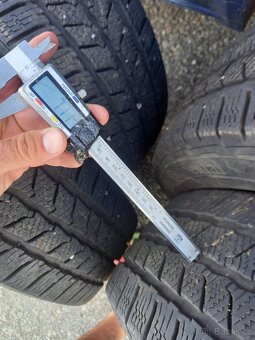 4ks ZÁNOVNÍ zátežové užitkové pneu 215/65R16C Continetal - 10