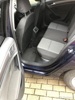 VW GOLF VII kombi 1.6TDI CR 81kw ,top KM - 10