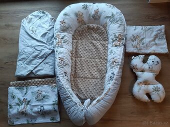 Hnízdečko se Safari zvířátky + zavinovačka a další - 7 ks - 10