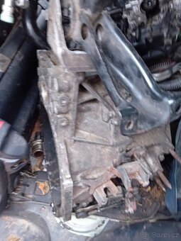 MITSUBISHI OUTLANDER 2.2DCI 4X4-DILY - 10