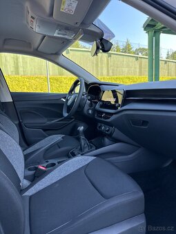 Škoda Fabia 1.0 2024 - 10