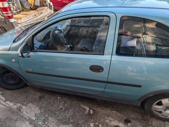 Opel Corsa - 10