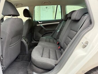 ŠKODA OCTAVIA II FL KOMBI 1,8 TSi 112kW FAMILY,1.MAJITEL - 10
