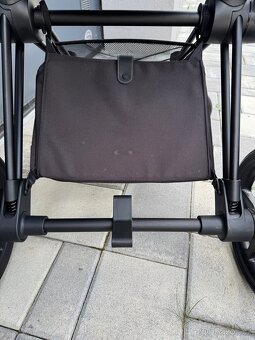Cybex Priam 4 + Seat Pack Spring Blossom dark - 10